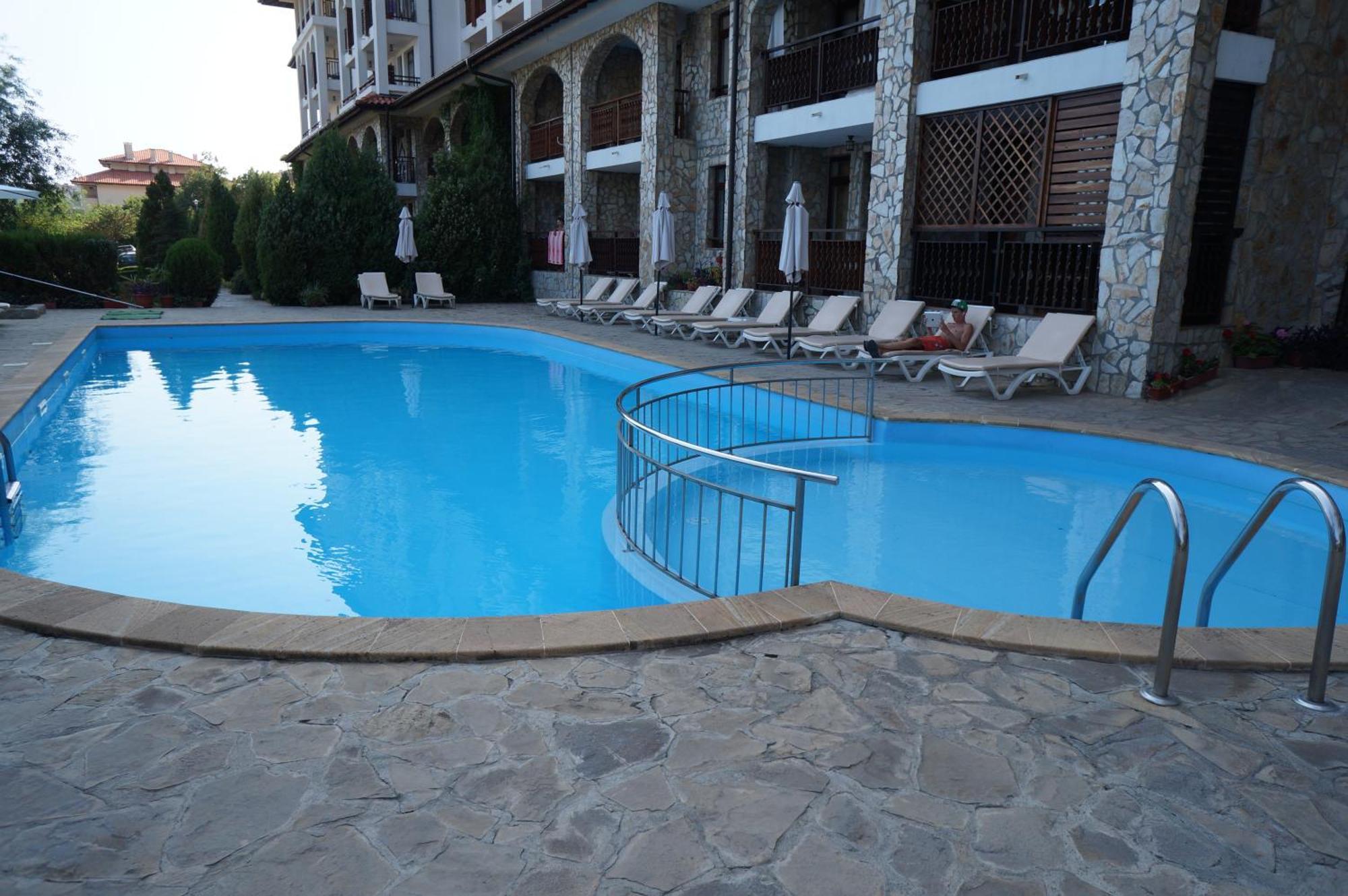 Dom-El Real Apartments 3 - Sveti Vlas Dış mekan fotoğraf