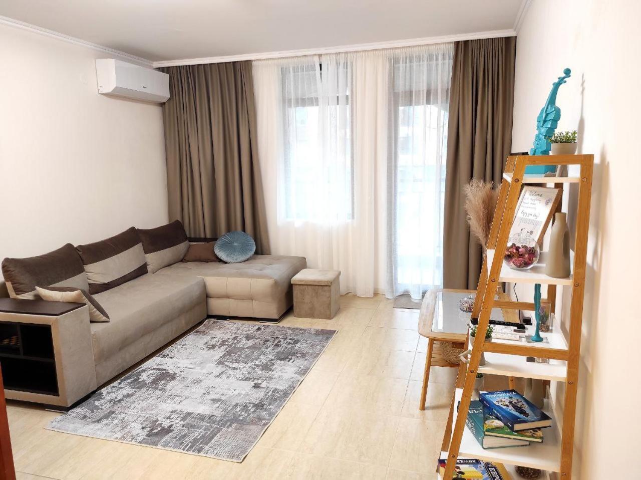 Dom-El Real Apartments 3 - Sveti Vlas Dış mekan fotoğraf