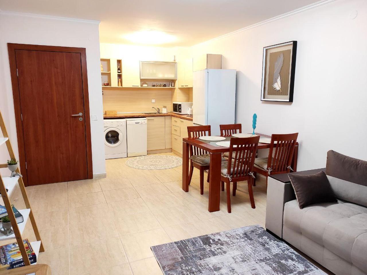 Dom-El Real Apartments 3 - Sveti Vlas Dış mekan fotoğraf