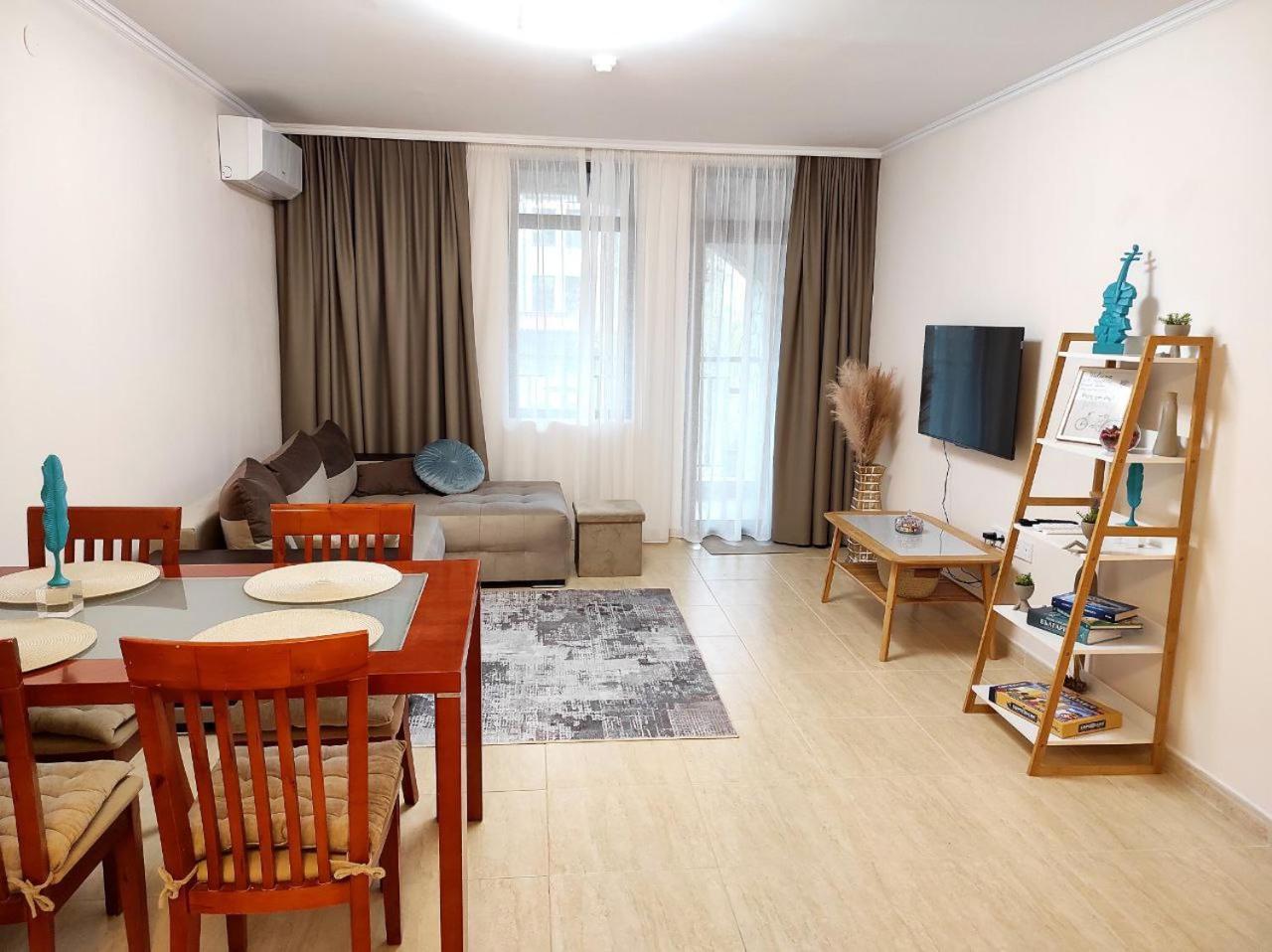 Dom-El Real Apartments 3 - Sveti Vlas Dış mekan fotoğraf